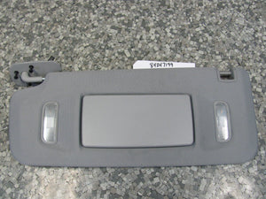 84247199 - Sunvisor Left Hand with Light and Mirror